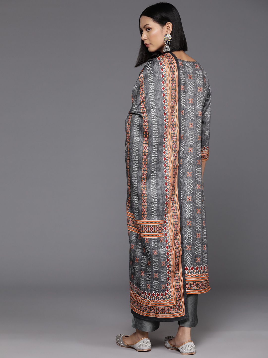 Dhiyona VA Women'sEthnic Motif Printed Wool Blended Winter Straight Kurta Set with Printed Dupatta