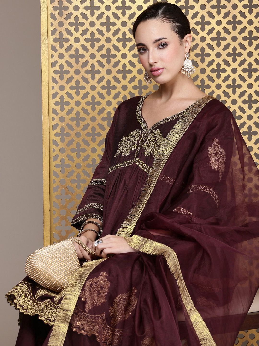 Dhiyona PD Women Ethnic Motifs Embroidered Jashn Kurta with Sharara & With Dupatta