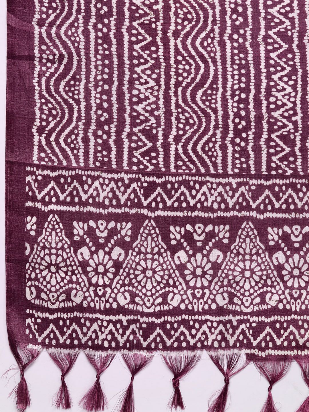 Dhiyona VA Women'sFloral Embroidered Gotta Patti Kurta with Trousers & With Dupatta