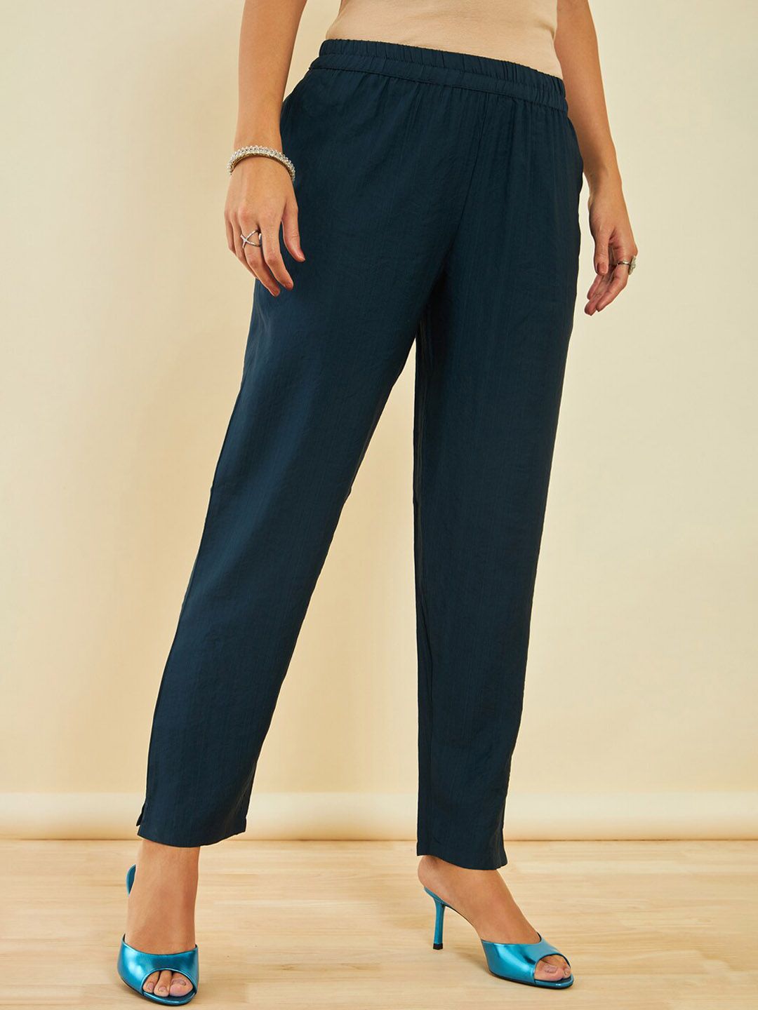 Dhiyona SO Women's Navy Blue Regular A-Line Kurta With Trousers