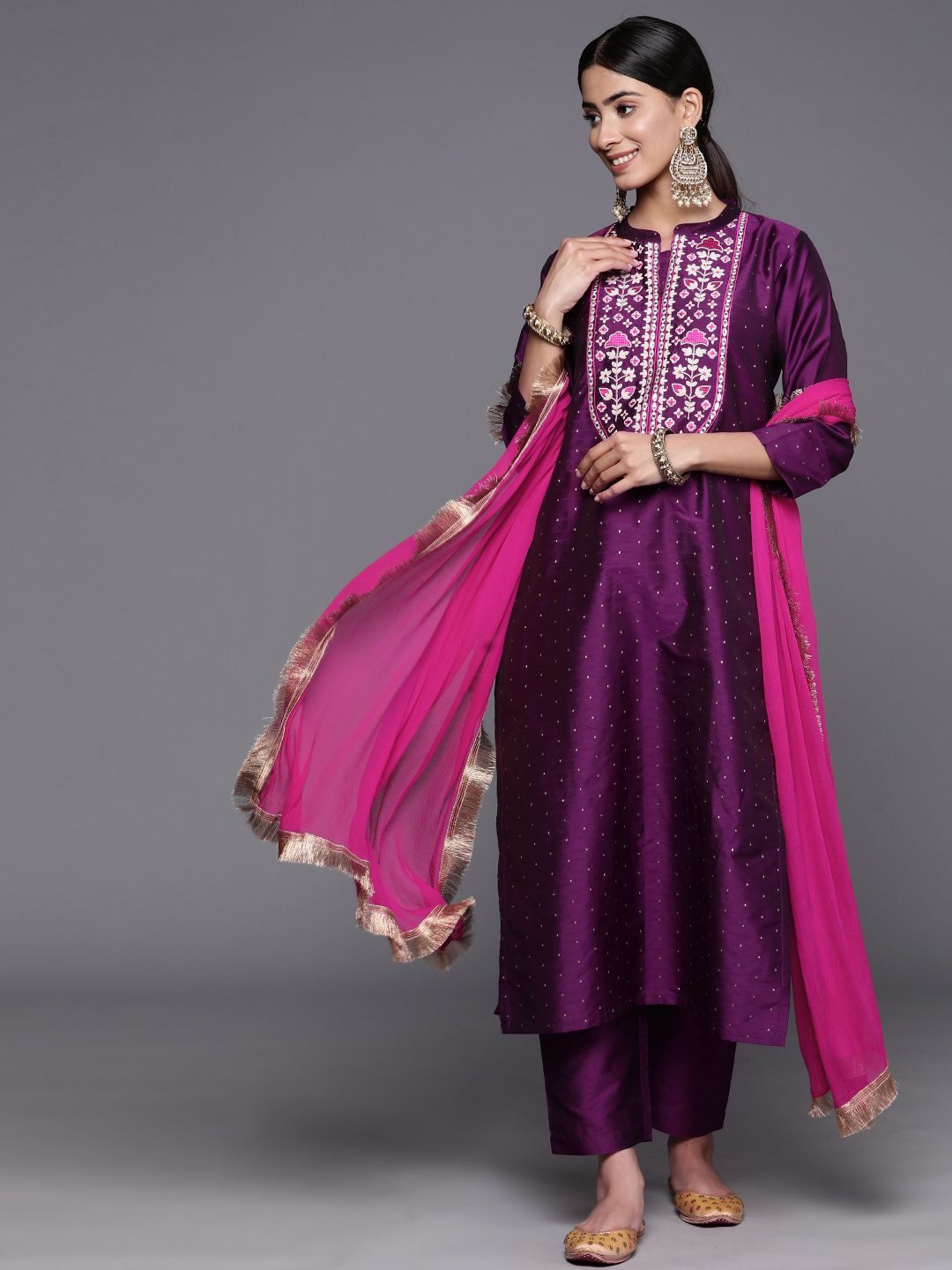 Dhiyona VA Women'sEmbroidered Regular Thread Work Kurta with Trousers & With Dupatta
