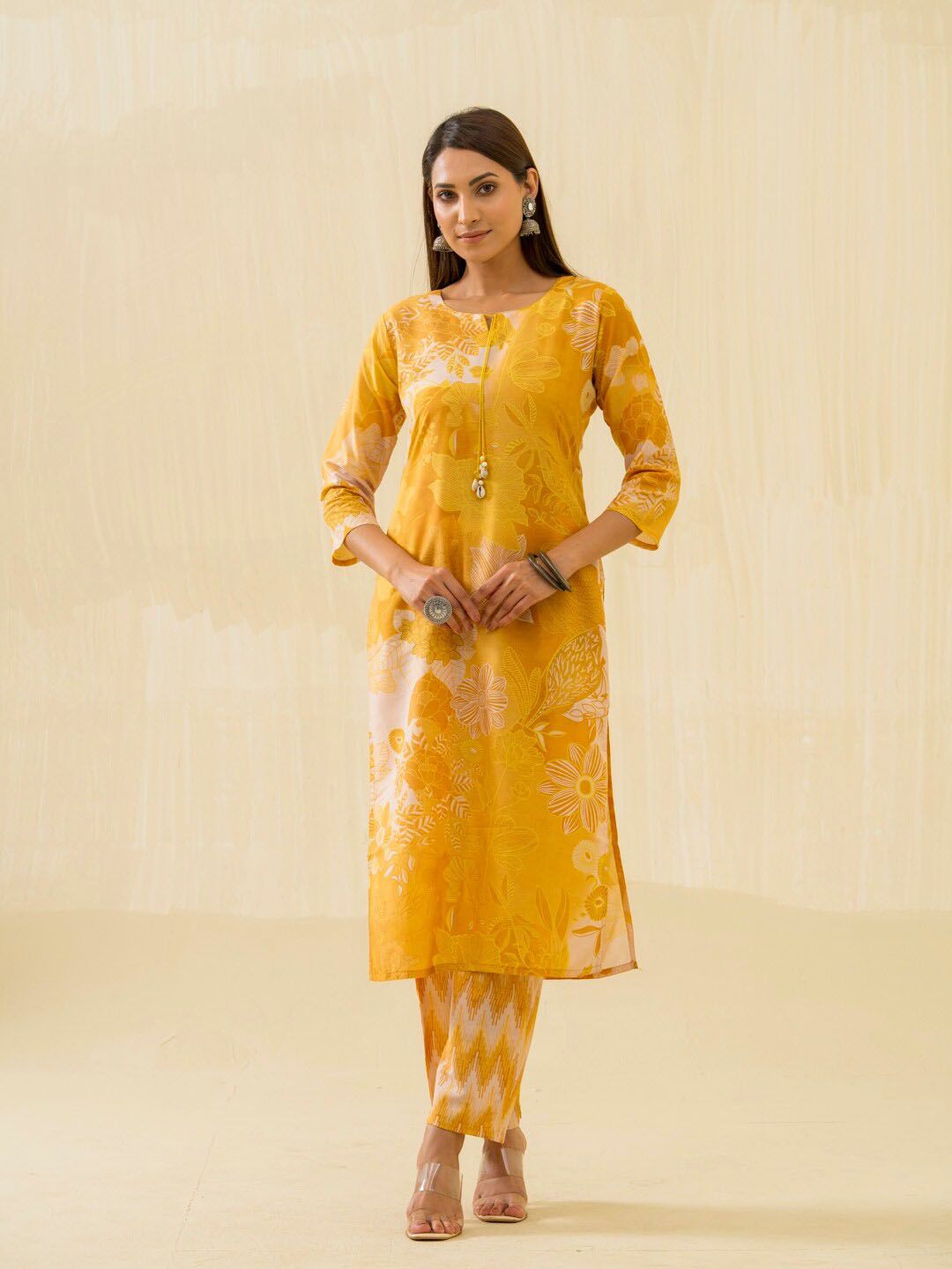Dhiyona IS Women's Yellow Floral Printed Regular Kurta with Palazzos