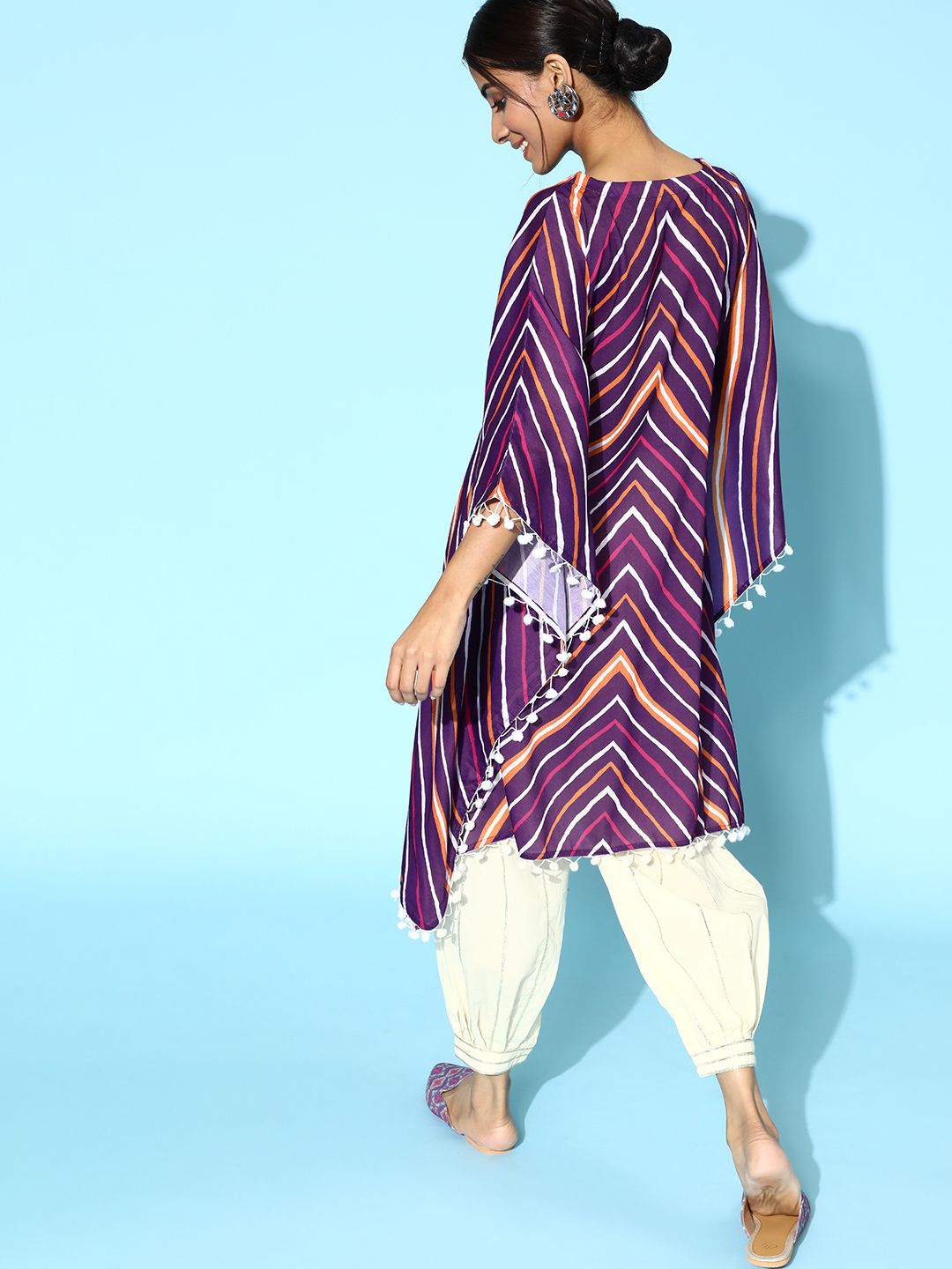 Dhiyona VA Women'sTrendy Purple and White Silk Blend Kurta Set