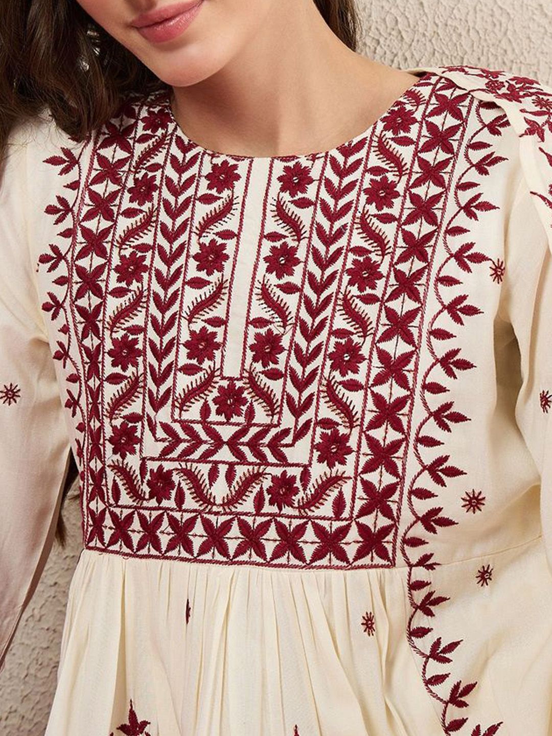 Dhiyona IE Women Ethnic Motifs Embroidered Kurta with Trousers & Dupatta