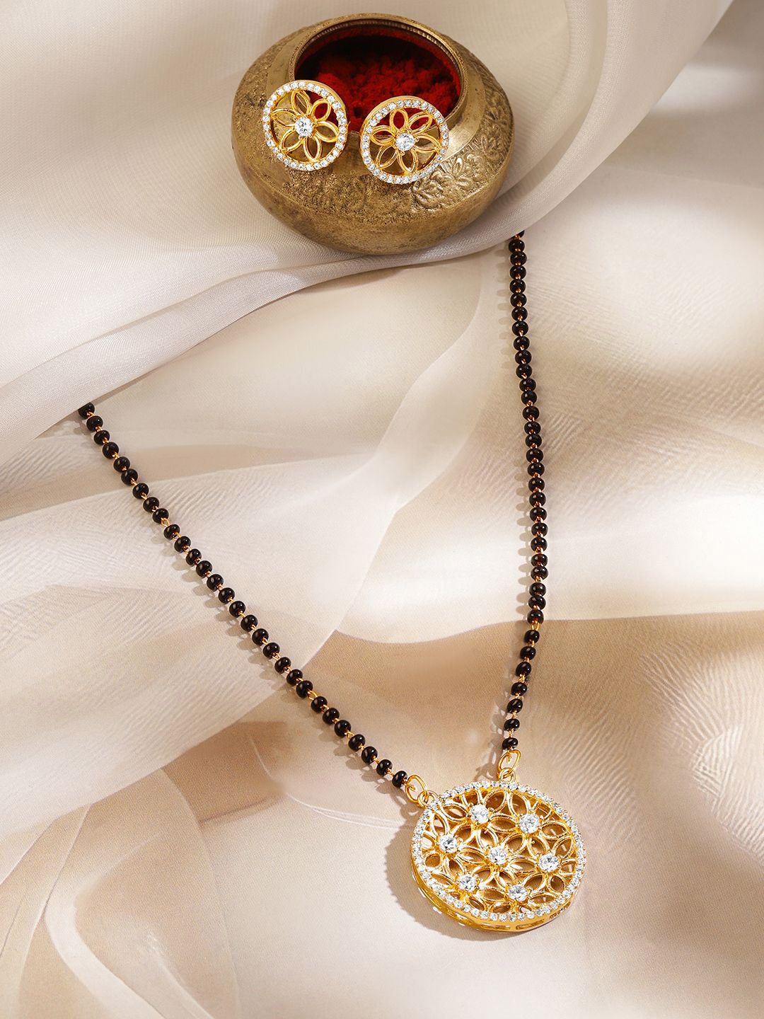 Dhiyona RJ Women's 18K Gold-Plated Cubic Zirconia Studded Floral Pendant Black Beaded Mangalsutra Set