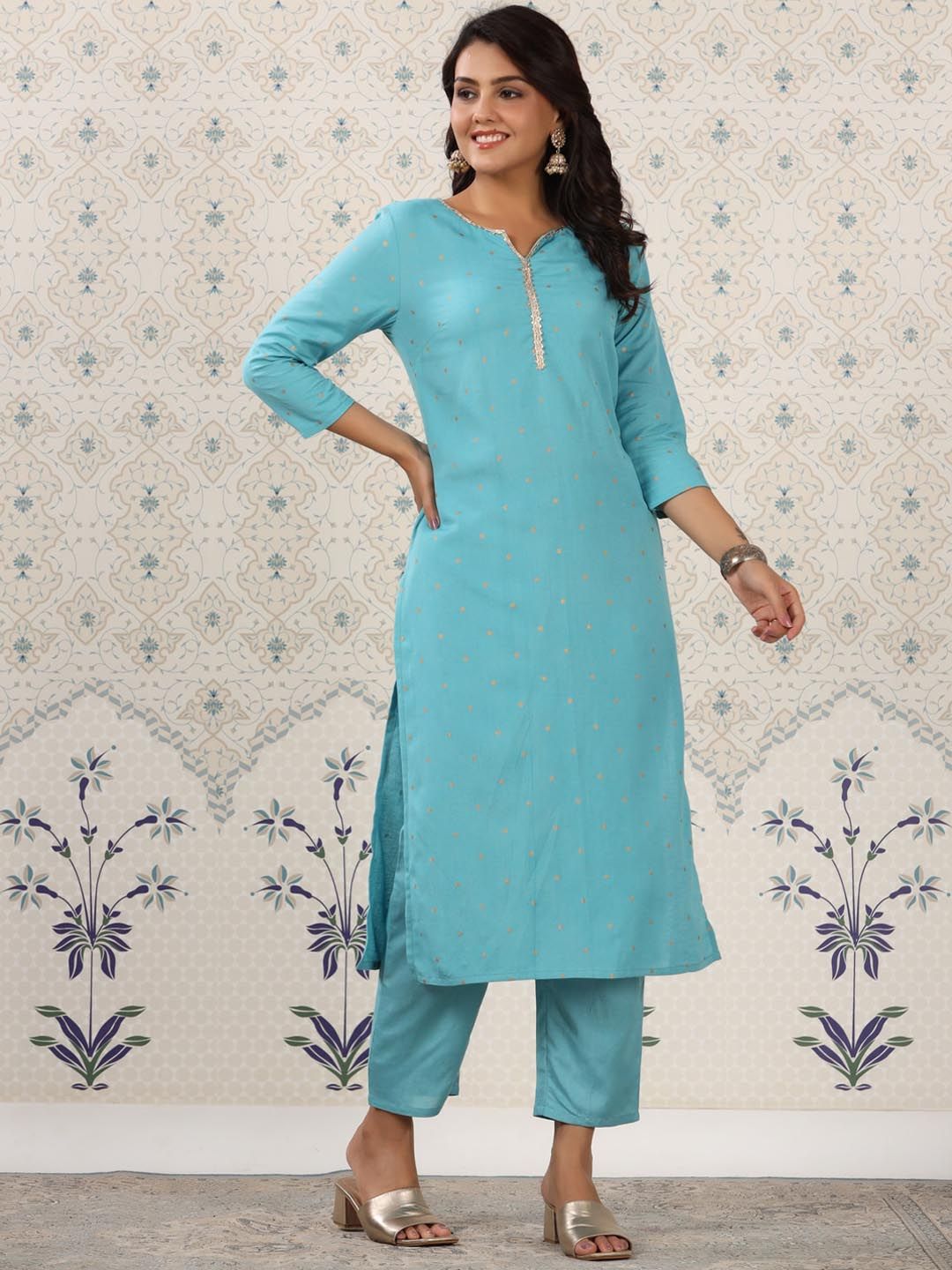 Dhiyona OD Printed Regular Gotta Patti Kurta with Trousers