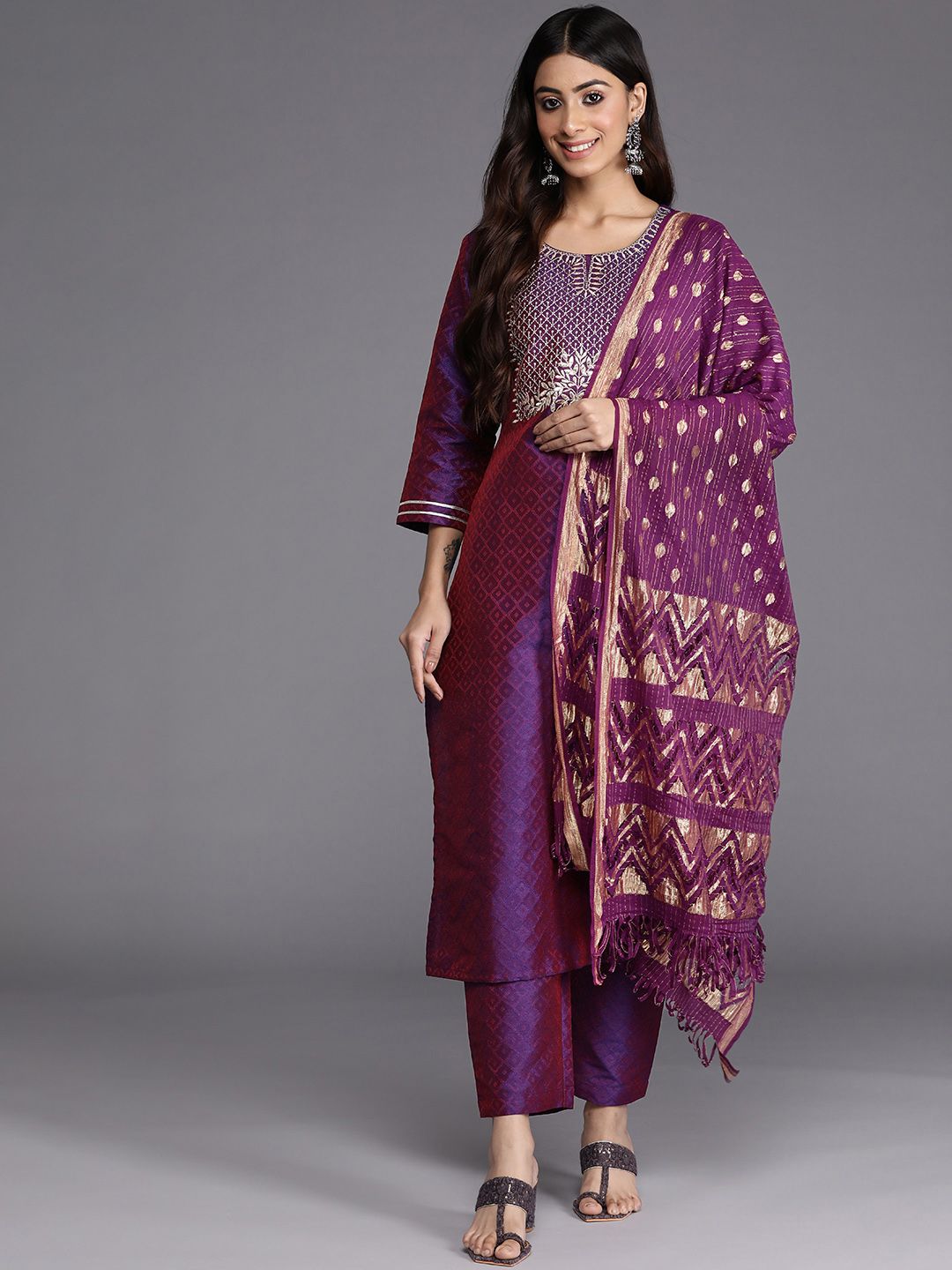 Dhiyona VA Women'sPurple Geometric Woven Design Thread Work Jacquard Kurta with Trousers & Dupatta