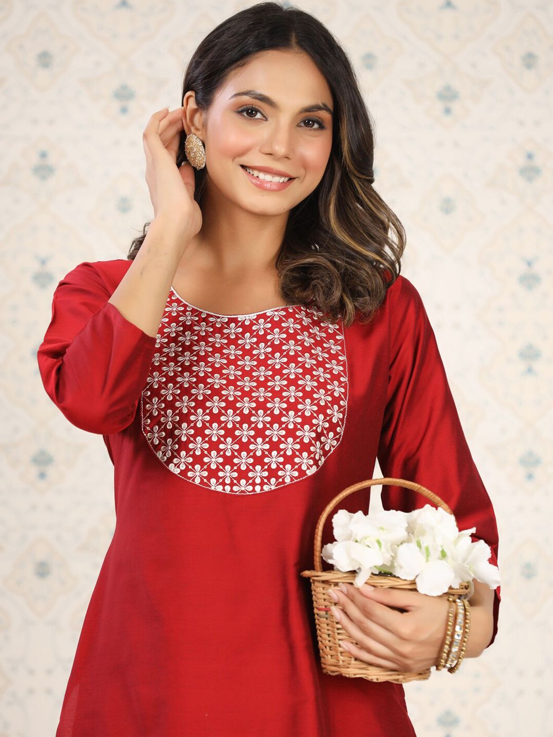 Dhiyona OD Floral Embroidered Kurta