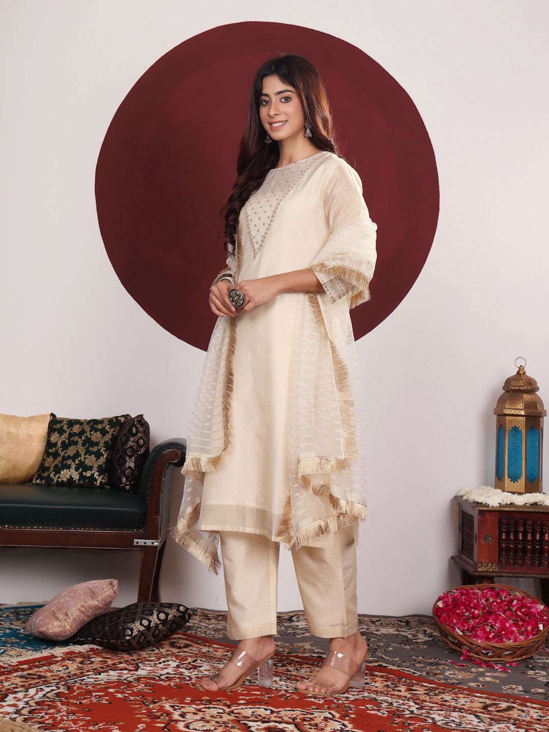 Dhiyona VA Women'sFloral Yoke Design Round Neck Regular Kurta With Palazzo With Dupatta