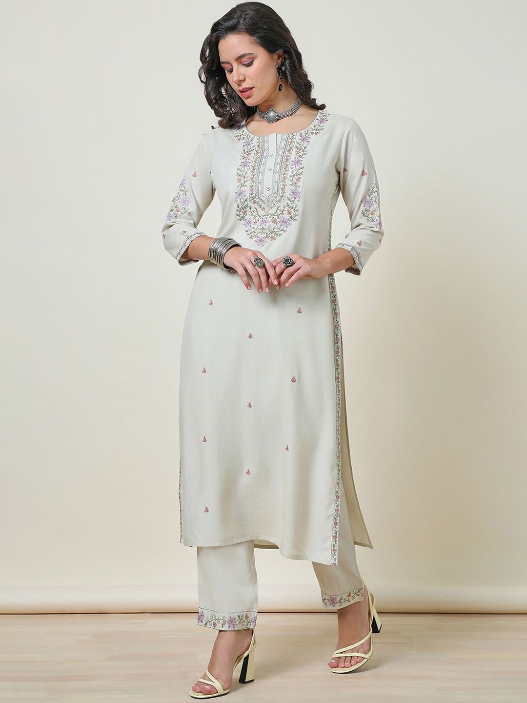 Dhiyona SO Women's Beige-Coloured Floral Embroidered Thread Work Straight Kurta With Trousers