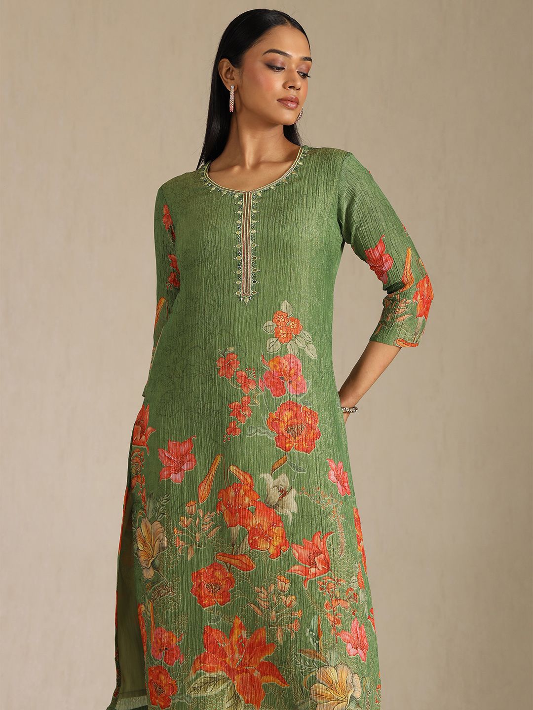 Dhiyona SO Women's Floral Printed Mirror Work Straight Kurta with Trouser