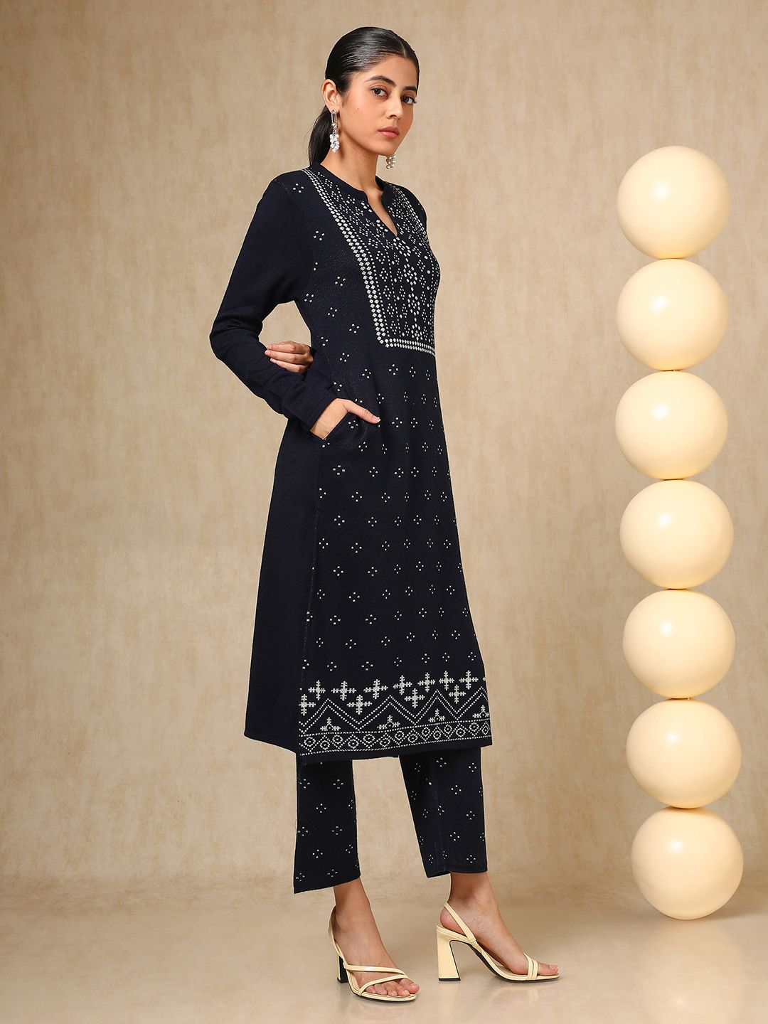 Dhiyona SO Women's Navy Blue Floral Woven Design Mandarin Collar Acrylic Straight Kurta With Trouser