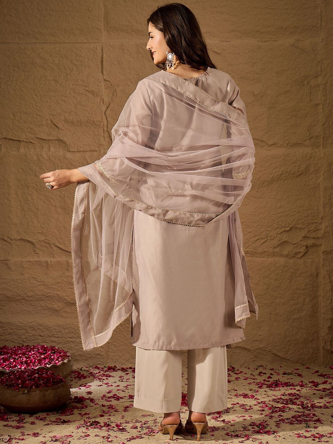 Dhiyona PD Women Women Embroidered Straight Kurta With Trousers & Dupatta