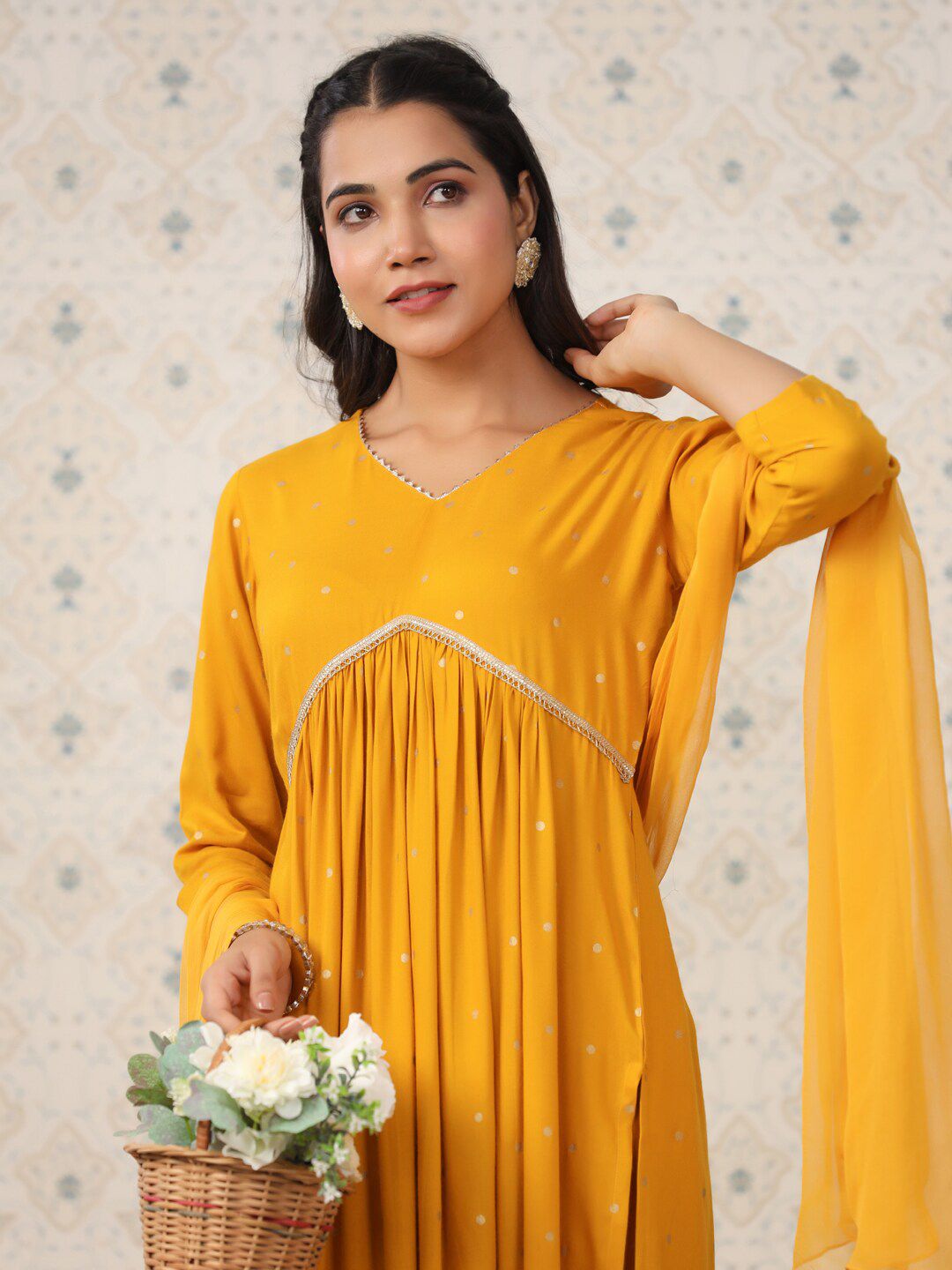 Dhiyona OD Geometric Printed Pleated Kurta & Trousers With Dupatta