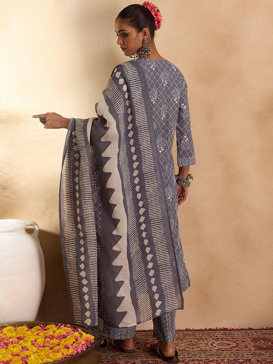 Dhiyona IE Floral Printed Pure Cotton Straight Kurta with Trousers & Dupatta