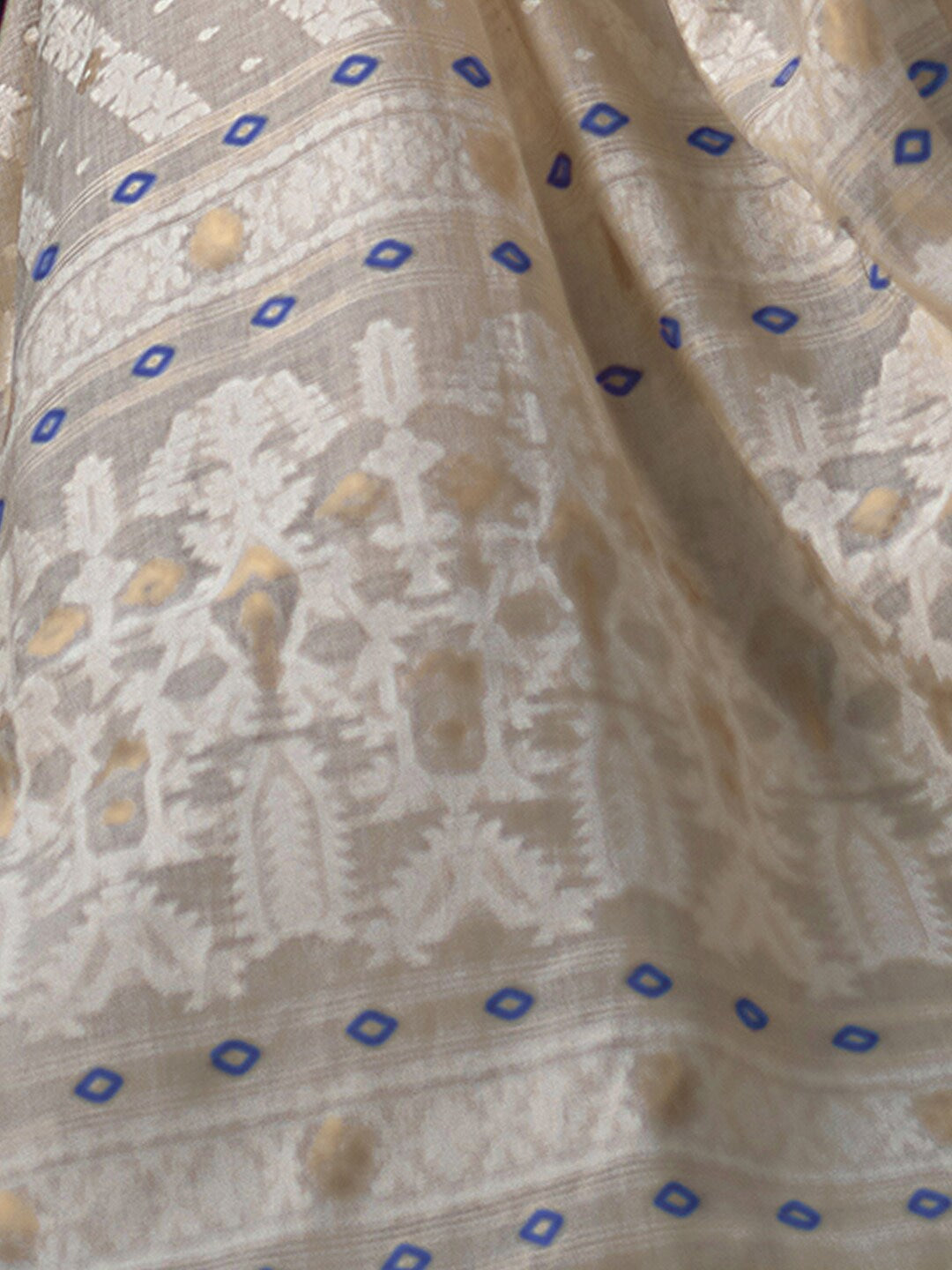 Dhiyona GR Women's Adah Tempting Navy Mul Cotton Chanderi Jamdani Saree With Contrast Blouse