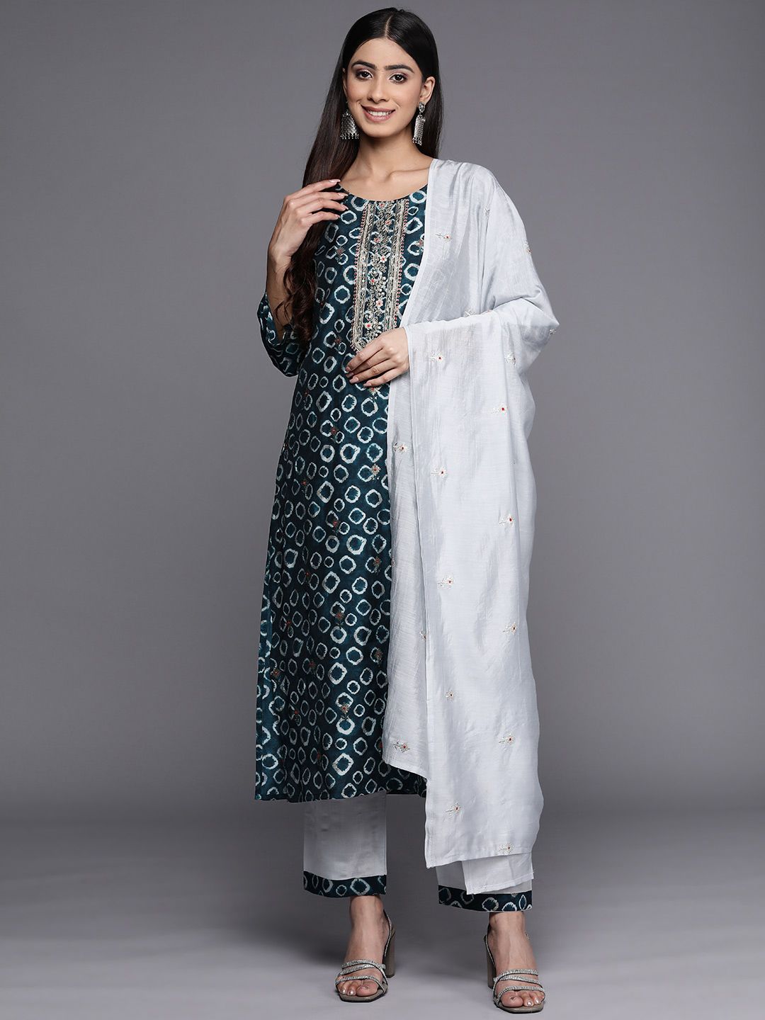 Dhiyona VA Women'sYoke Design Chanderi Silk Kurta with Trousers & Dupatta