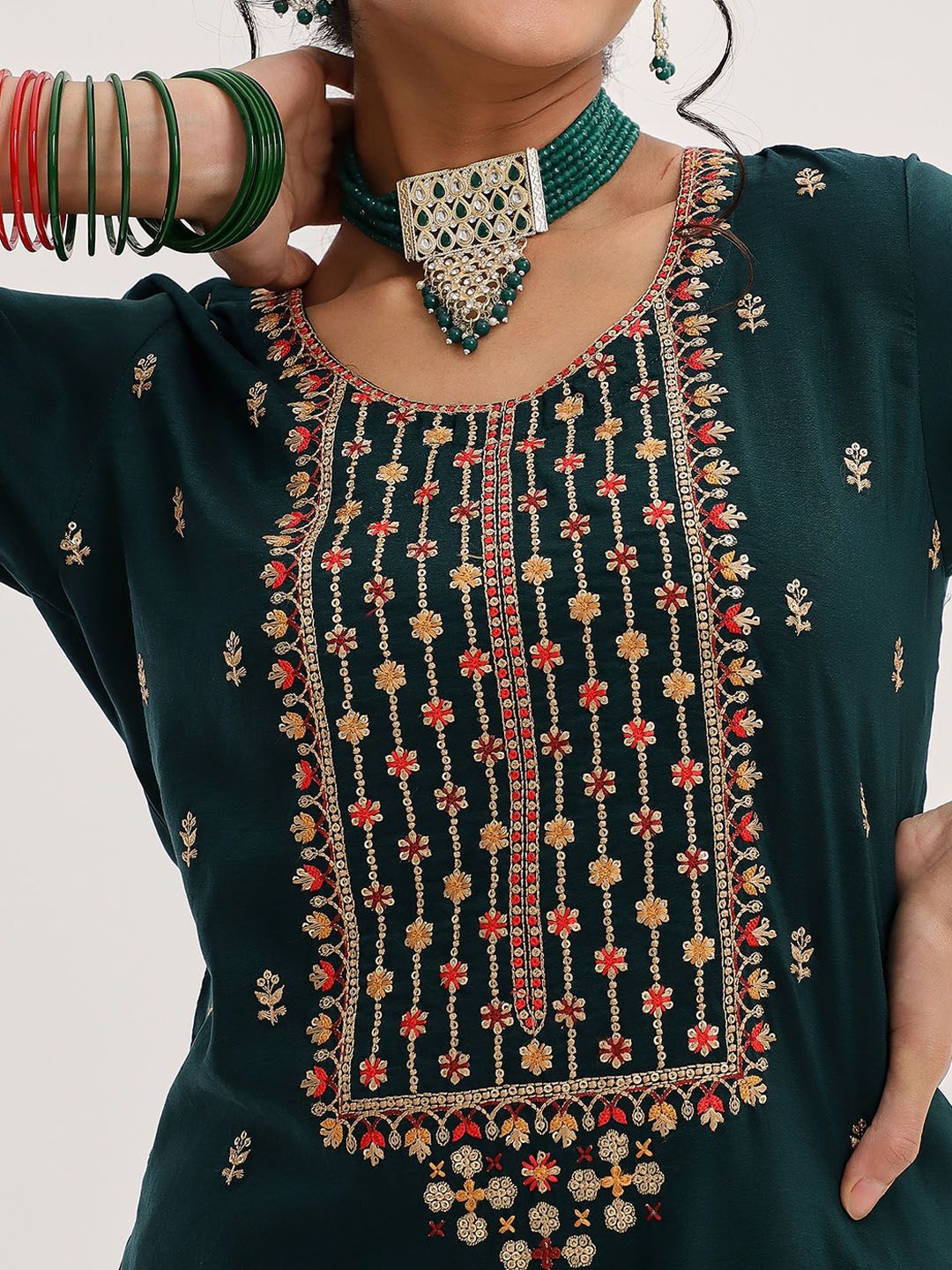 Dhiyona VA Women'sGreen Ethnic Motifs Embroidered Sequinned Straight Kurta & Trousers With Dupatta