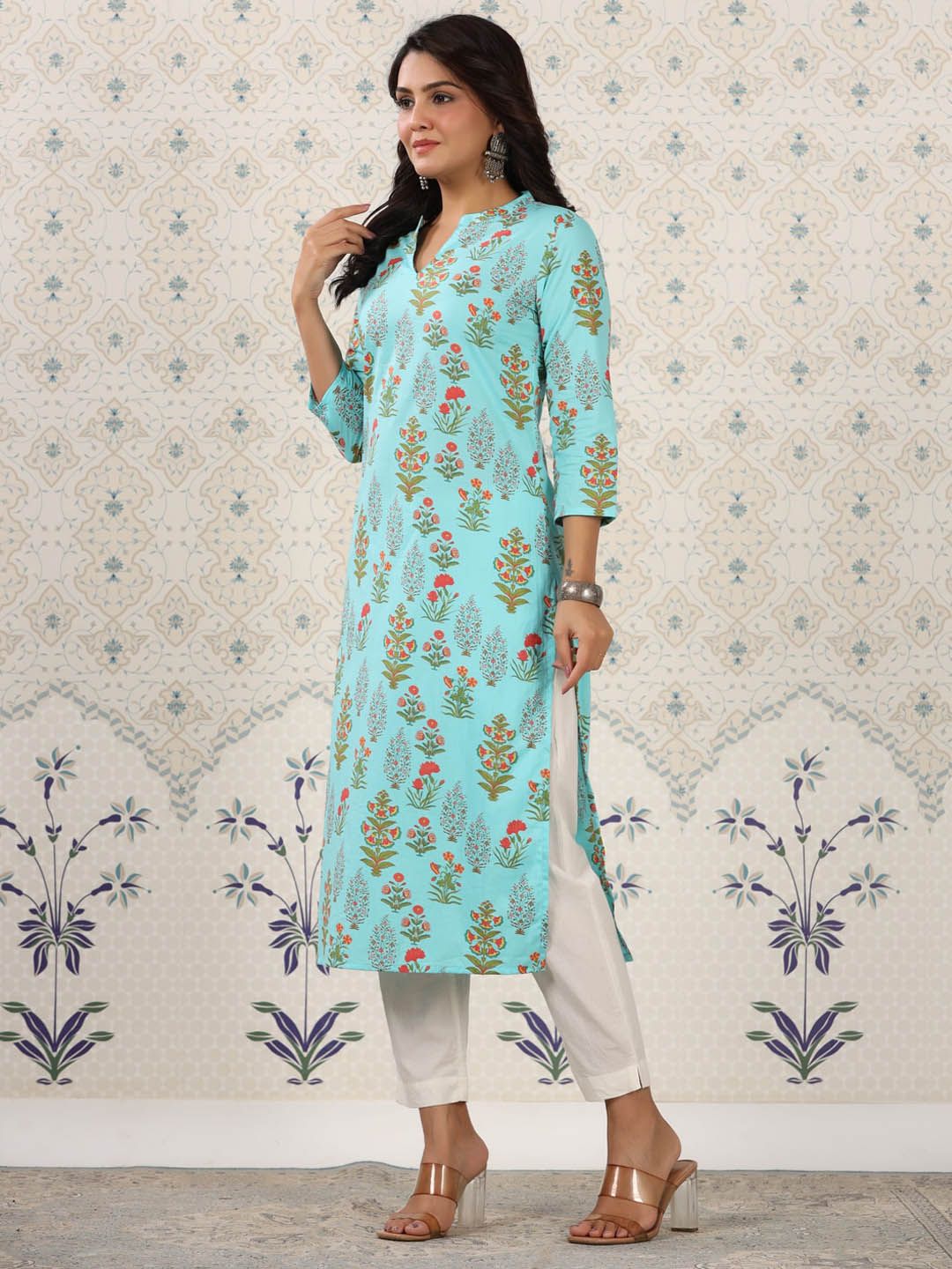 Dhiyona OD Floral Printed Mandarin Collar Pure Cotton Kurta