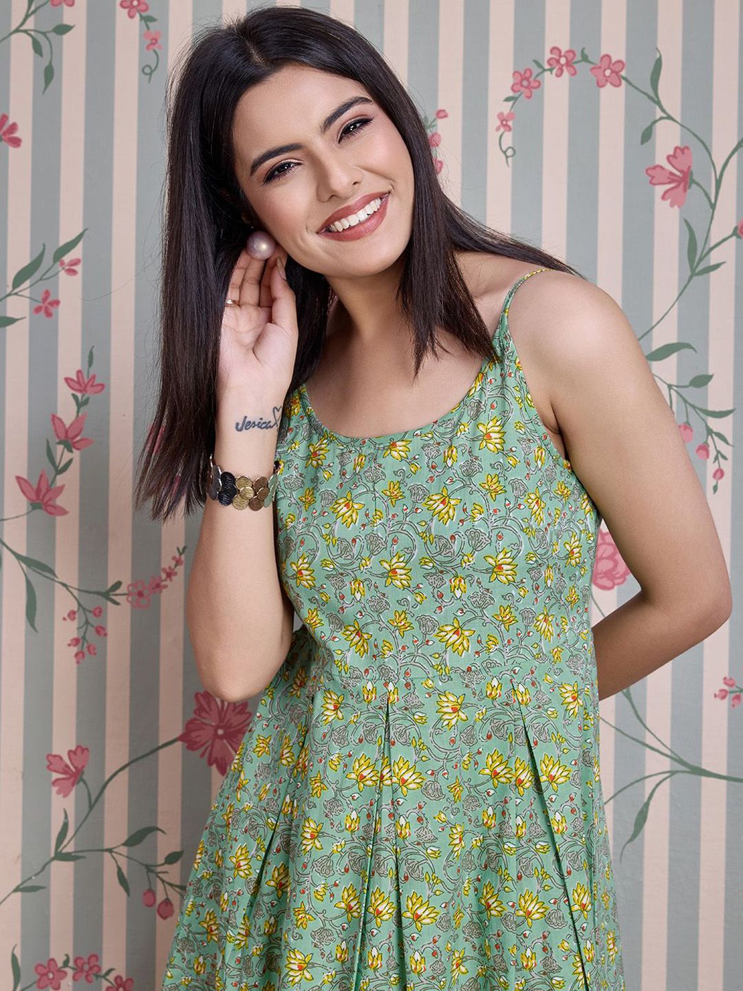 Dhiyona OD Floral Printed Shoulder Straps Pure Cotton Anarkali Kurta