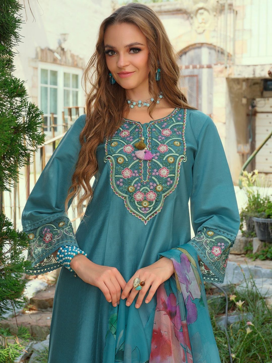 Women Ethnic Motifs Embroidered A-Line Kurta with Trousers & Dupatta