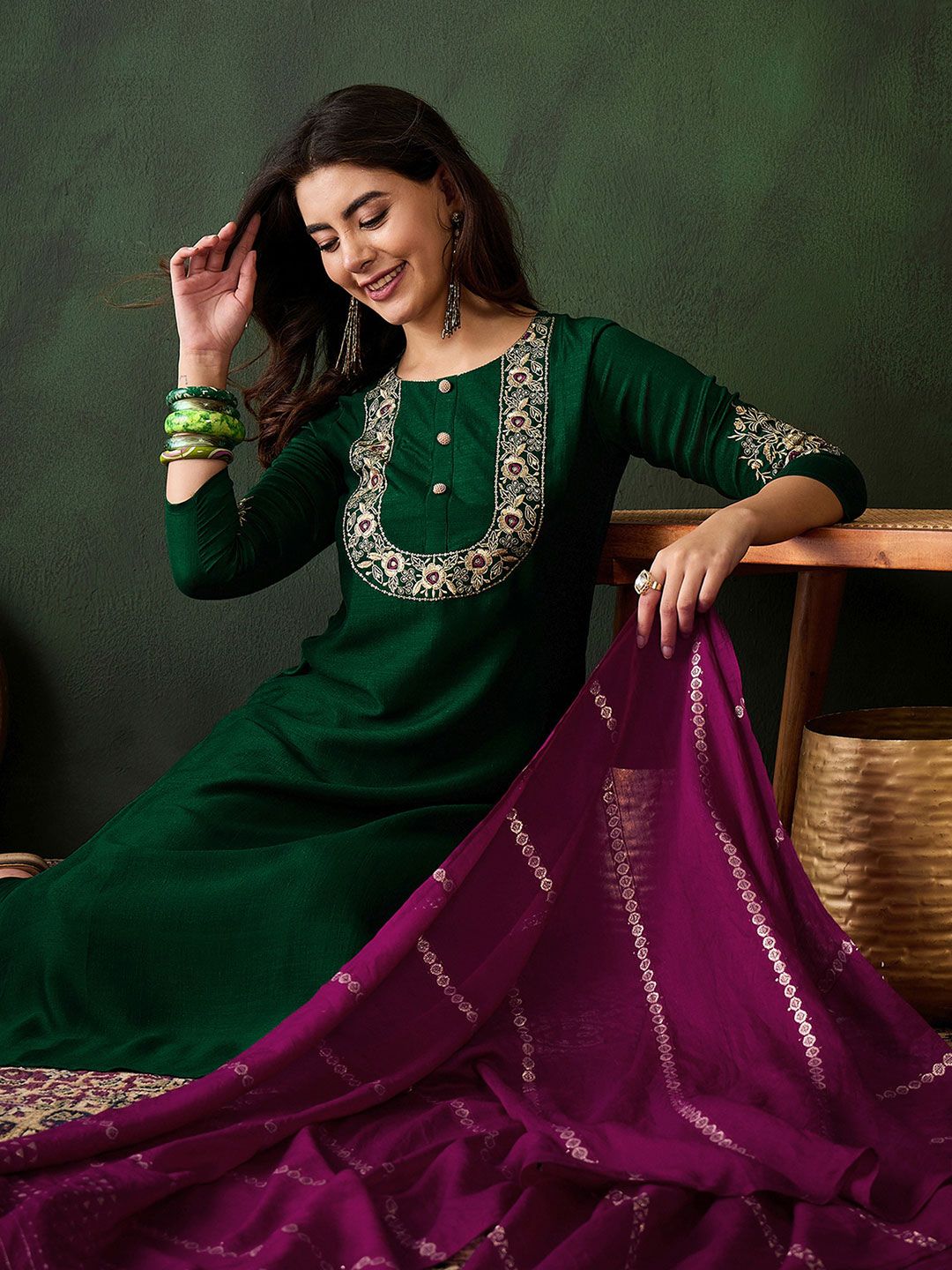 Dhiyona SN Women's Floral Embroidered Thread Work Straight Kurta With Trousers & Dupatta