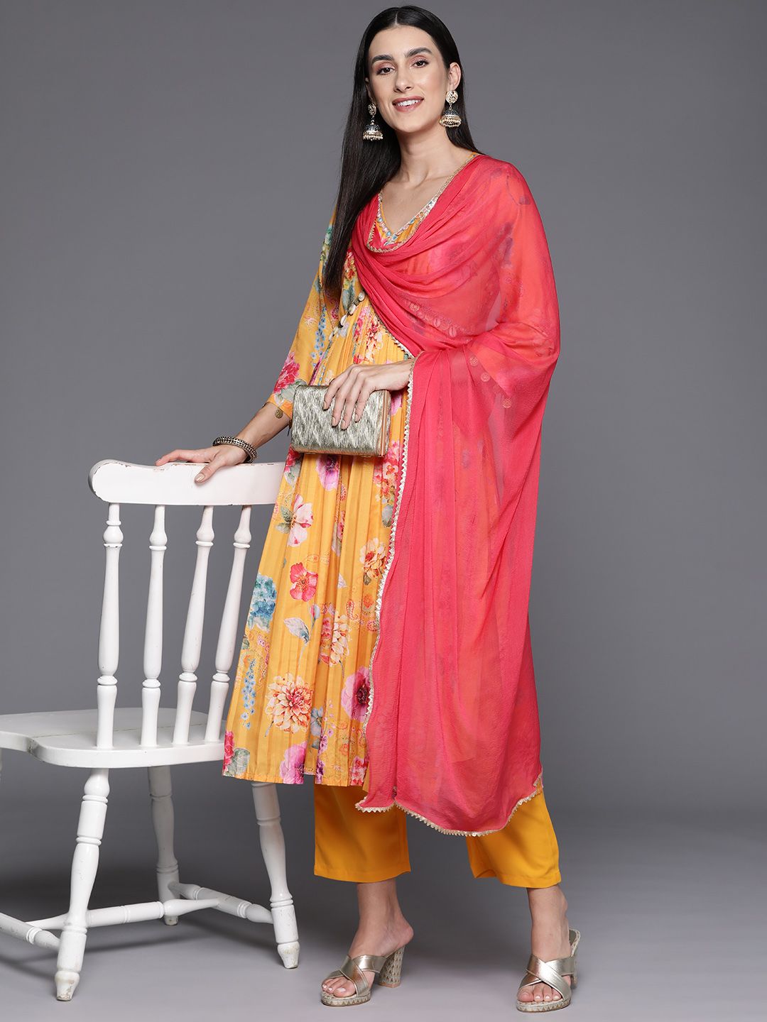 Dhiyona VA Women's Floral Printed Empire Beads and Stones Kurta with Trousers & With Dupatta