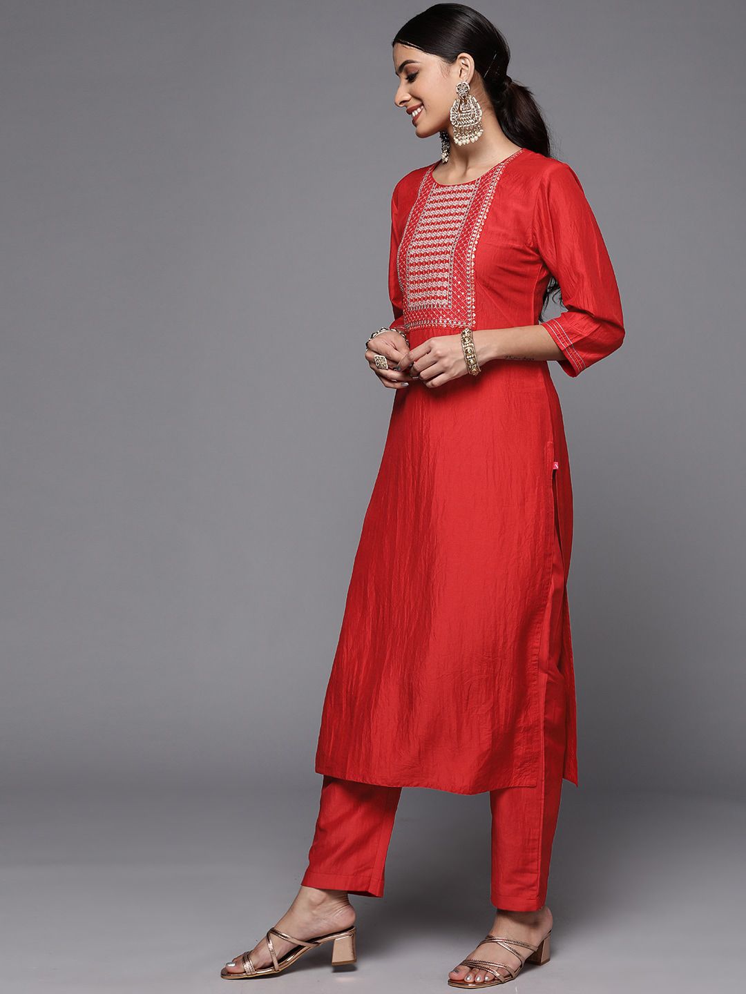 Dhiyona VA Women's Ethnic Motifs Embroidered Sequinned Kurta with Trousers & Dupatta