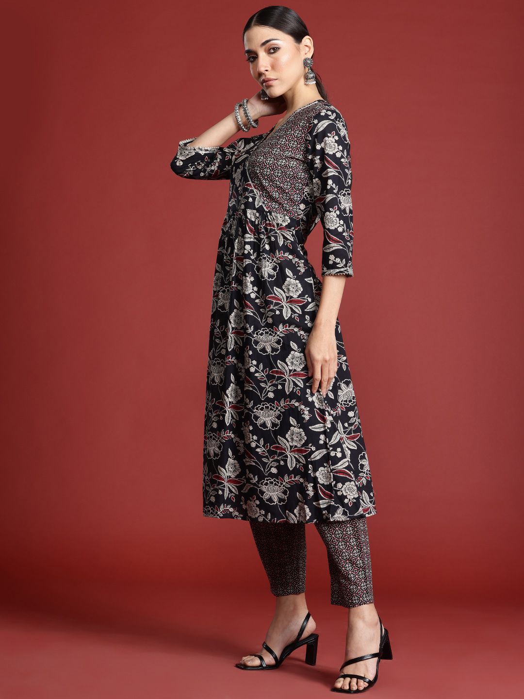 Floral Printed Angrakha Gotta Patti Pure Cotton Kurta Set & Dupatta