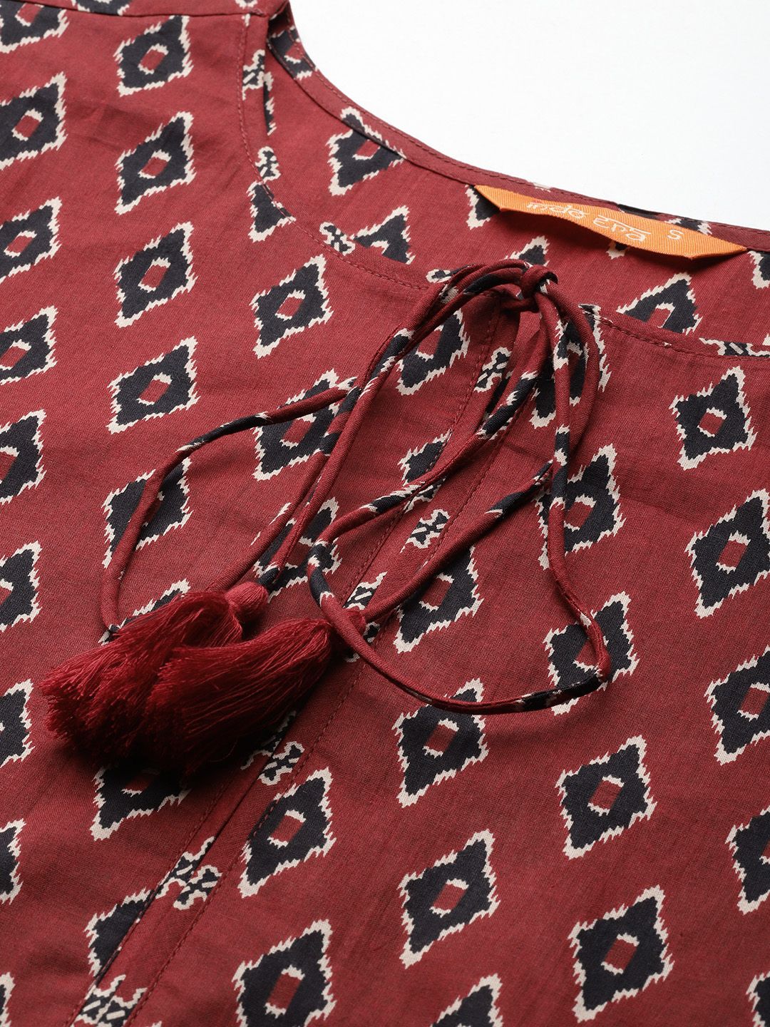 Dhiyona IE Ethnic Motifs Printed Pure Cotton Kurta with Trousers