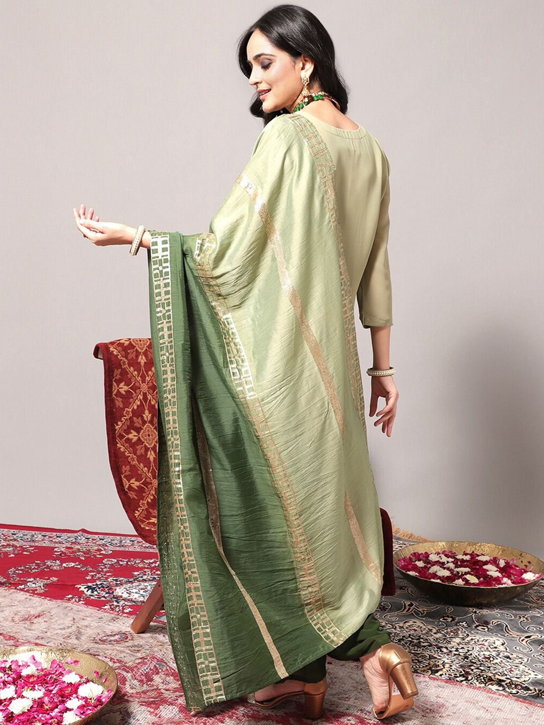 Dhiyona VA Women's Geometric Embroidered Regular Sequinned Kurta With Trousers & Dupatta