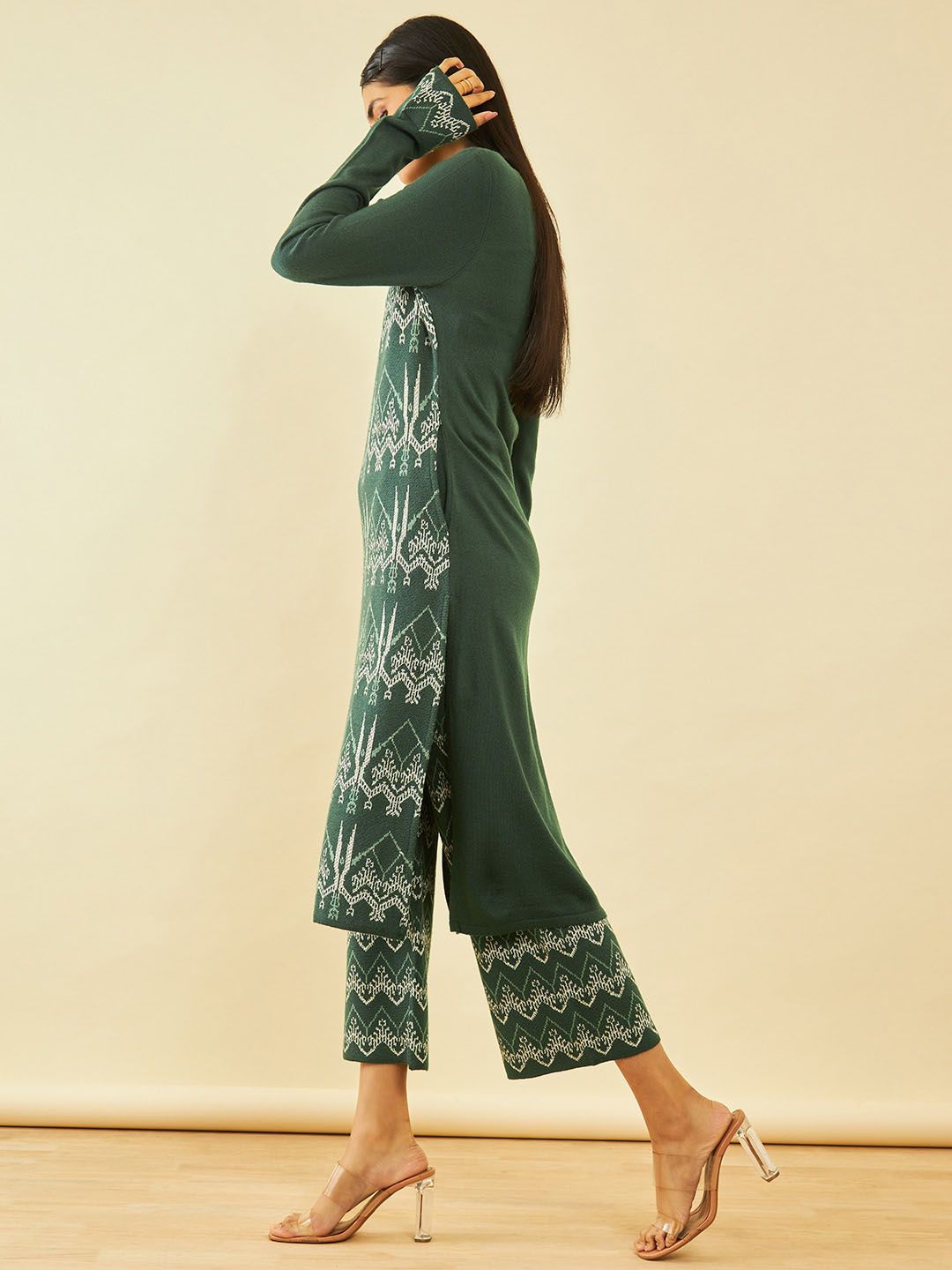 Dhiyona SO Women's Ethnic Motifs Woven Designed Acrylic Regular Kurta With Trousers