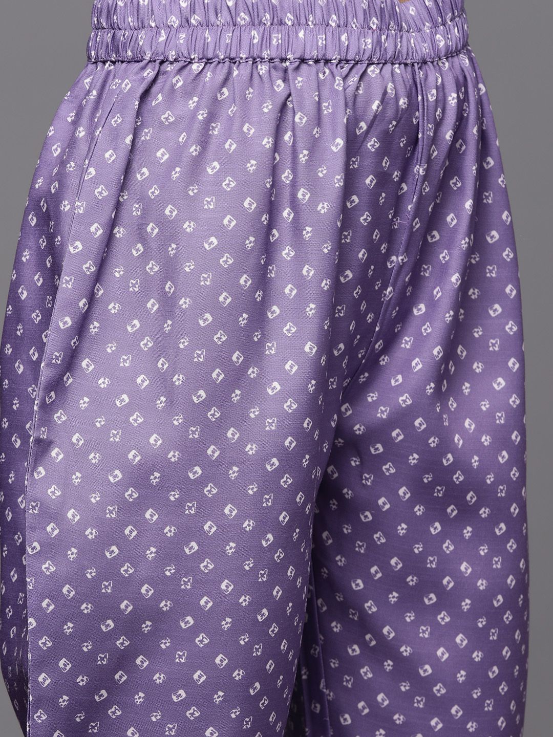 Dhiyona VA Women's Purple Bandhani Yoke Design Sequinned Kurta with Trousers & With Dupatta