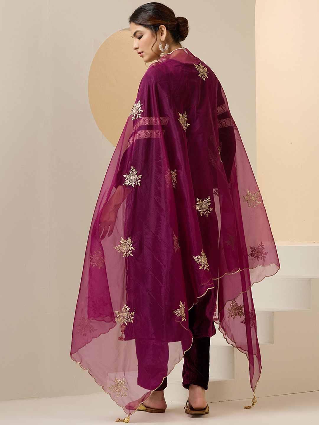 Dhiyona IS Women's Women Ethnic Motifs Embroidered Regular Beads and Stones Velvet Kurta with Trousers & With Dupatta