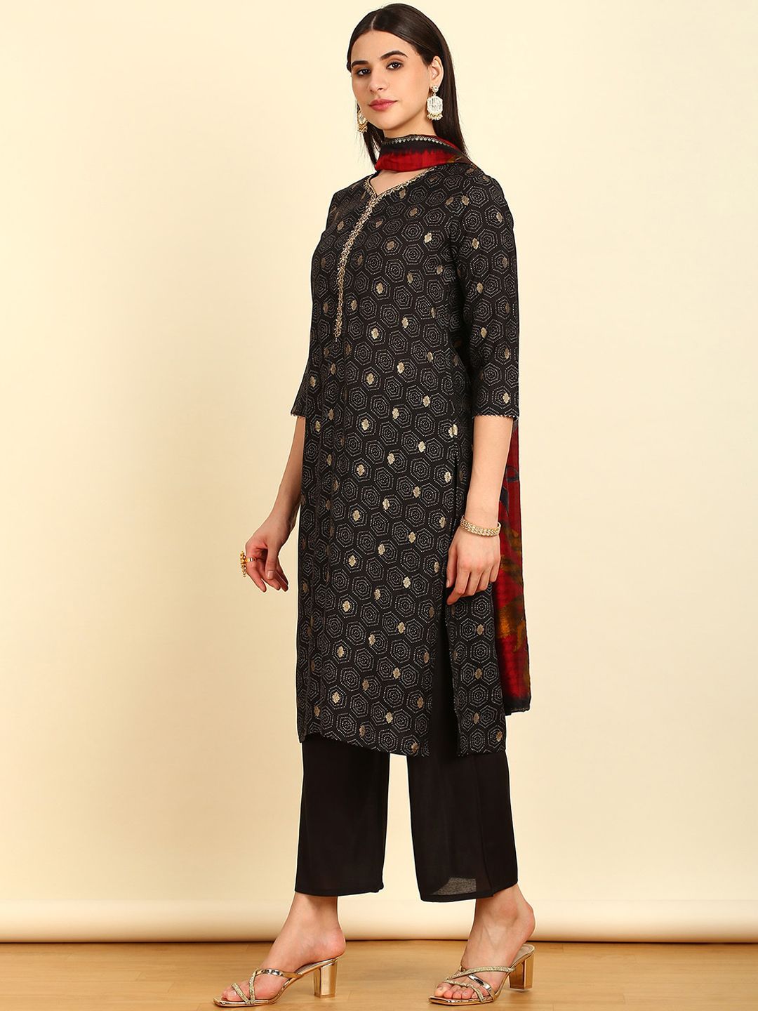 Dhiyona SO Women's Geometric Printed Beads and Stones Kurta with Palazzos & With Dupatta