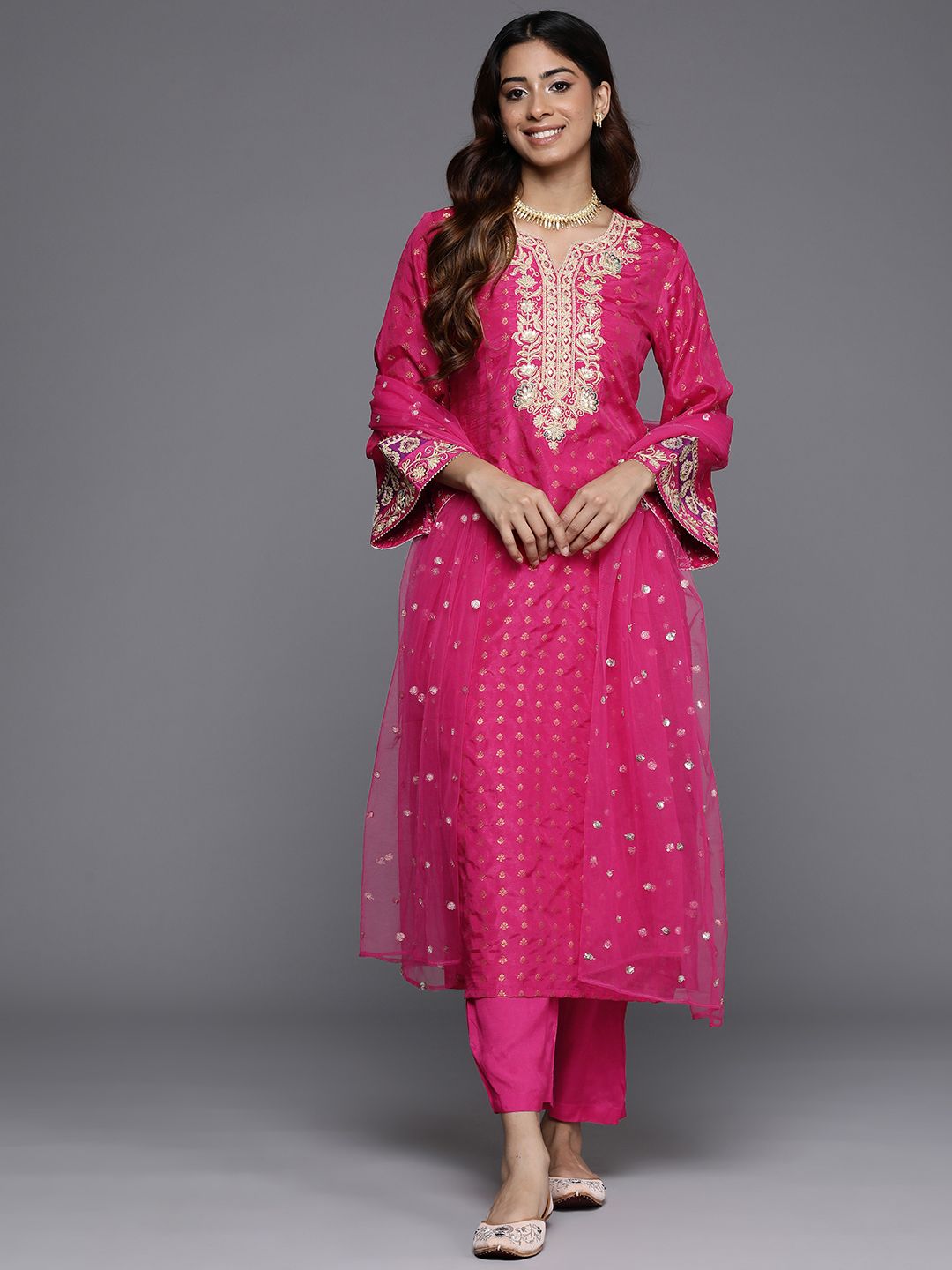 Dhiyona VA Women'sEthnic Motifs Woven Design Sequinned Kurta with Trousers & Dupatta