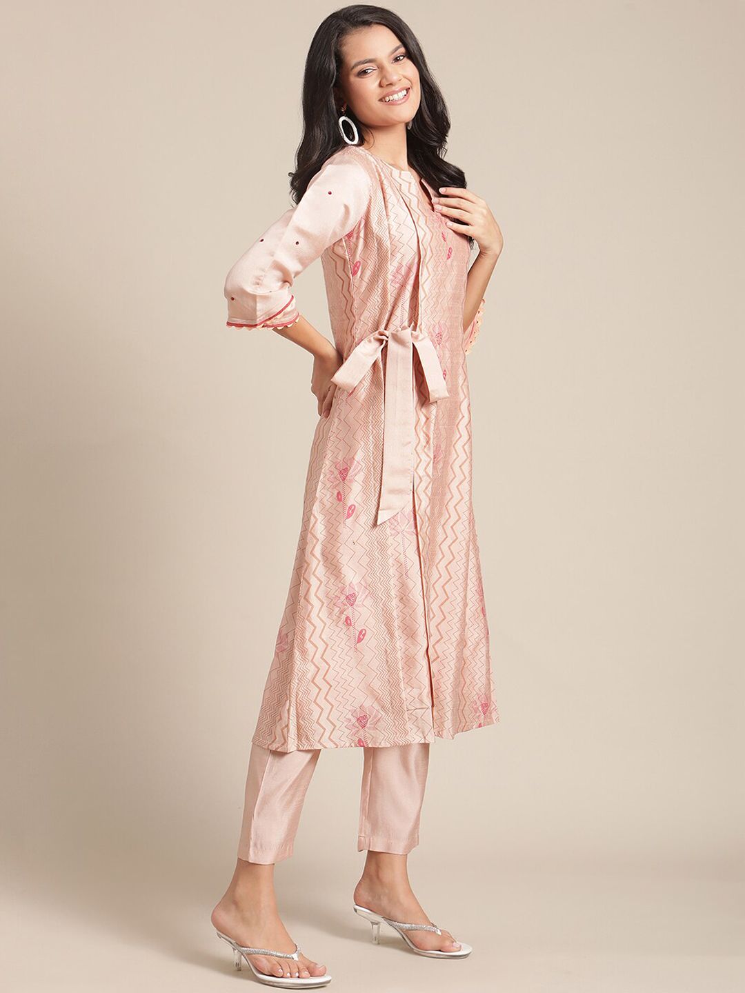 Dhiyona VA Women's Peach-Coloured Printed Regular Kurta with Trousers