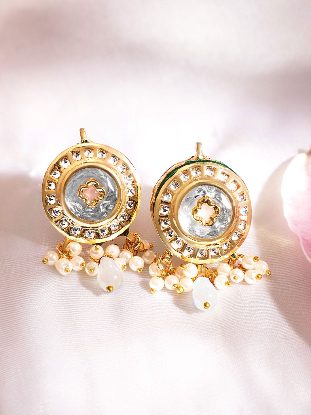 Dhiyona RJ Women's 22K Gold Plated Handcrafted Kundan & Pearl Choker NecklaceSet with Thread Detailing