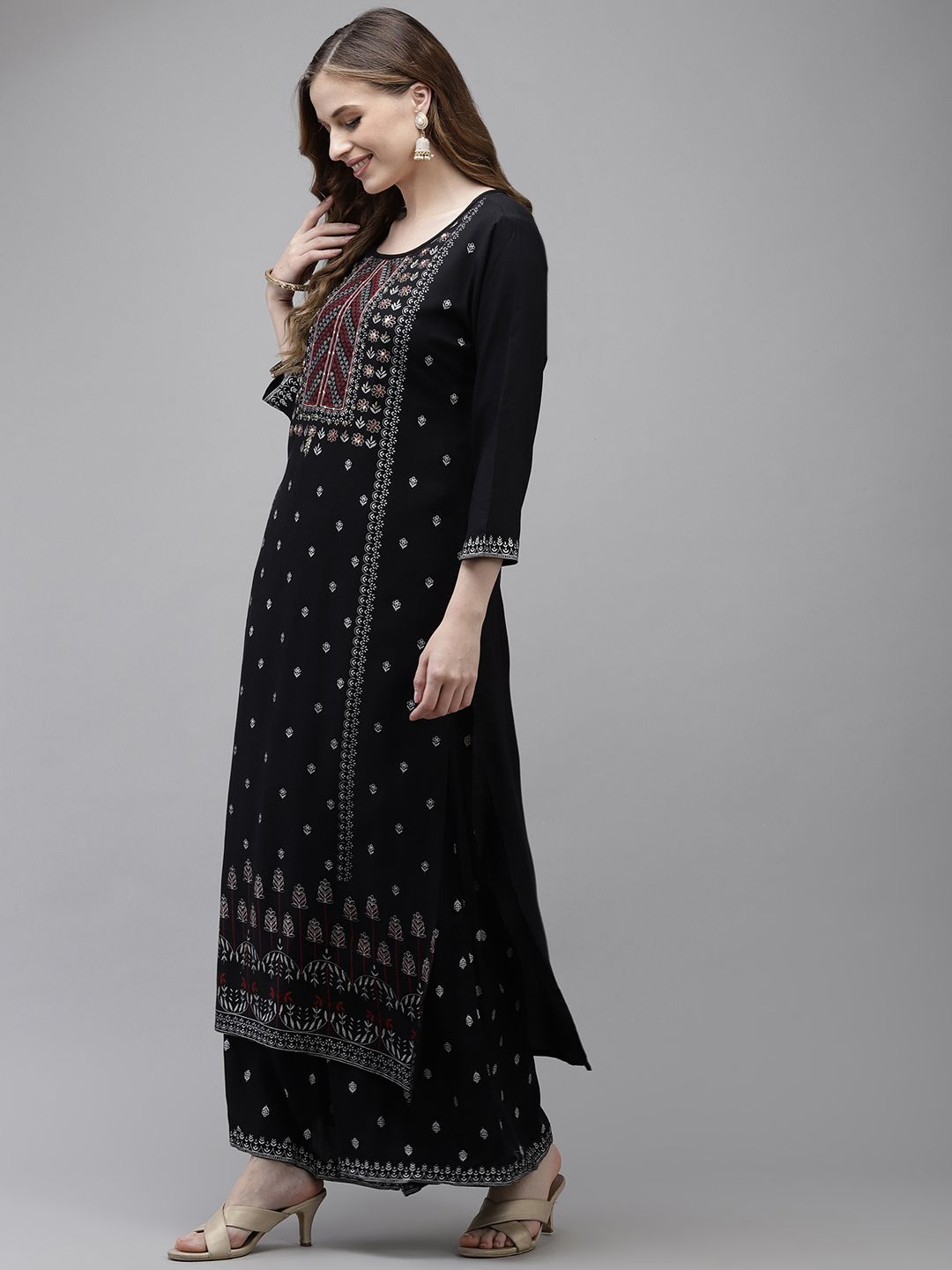 Dhiyona IS Women's Women Black Floral Embroidered Regular Kurta with Palazzos & With Dupatta