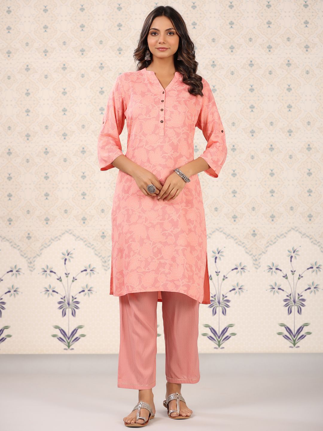 Dhiyona OD Coral & White Floral Printed Mandarin Collar Kurta With Palazzos