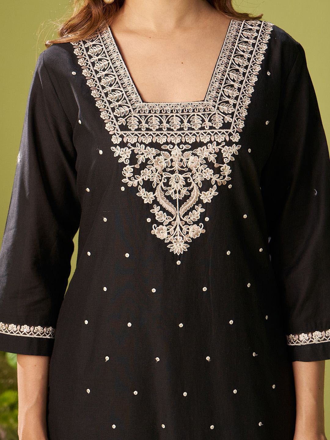Dhiyona IE Women Floral Embroidered Cotton Kurta with Trousers & Dupatta
