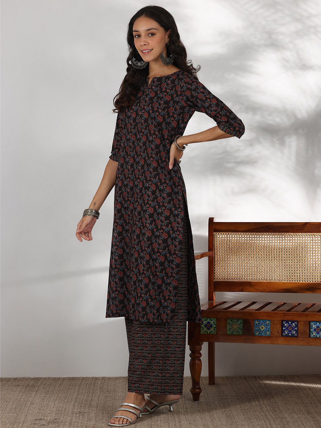 Dhiyona LB Women's Floral Printed Notch Neck Pure Cotton Straight Kurta with Palazzo & Dupatta