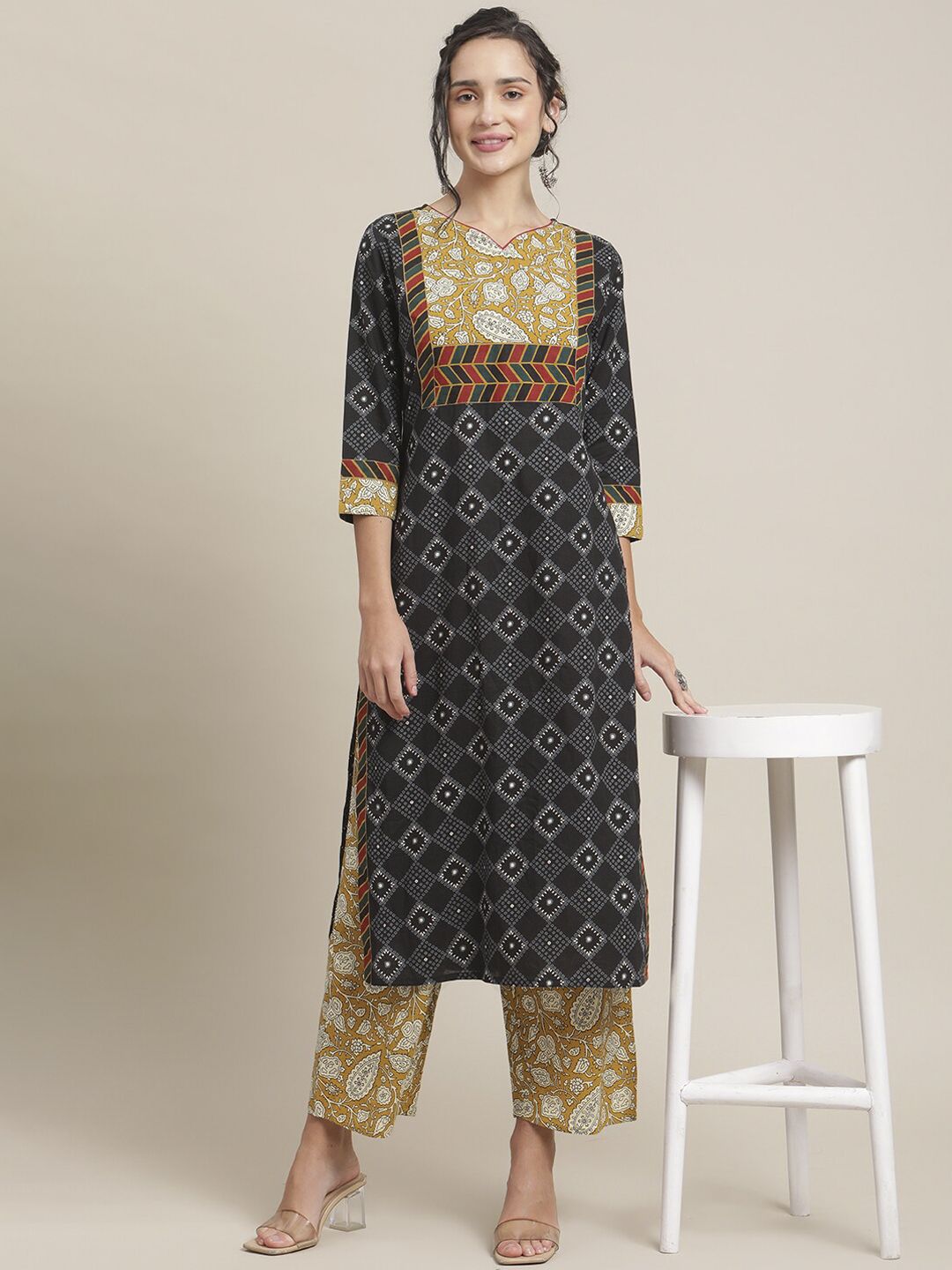 Dhiyona VA Women's Black Printed Regular Pure Cotton Kurta with Palazzos