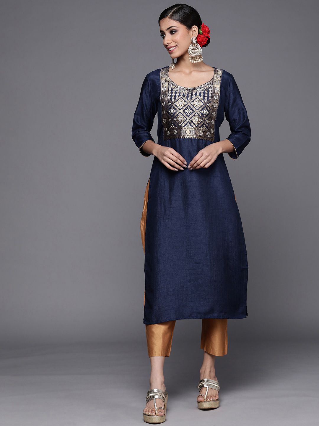 Dhiyona IE Women Navy Blue & Golden Yoke Design Kurta