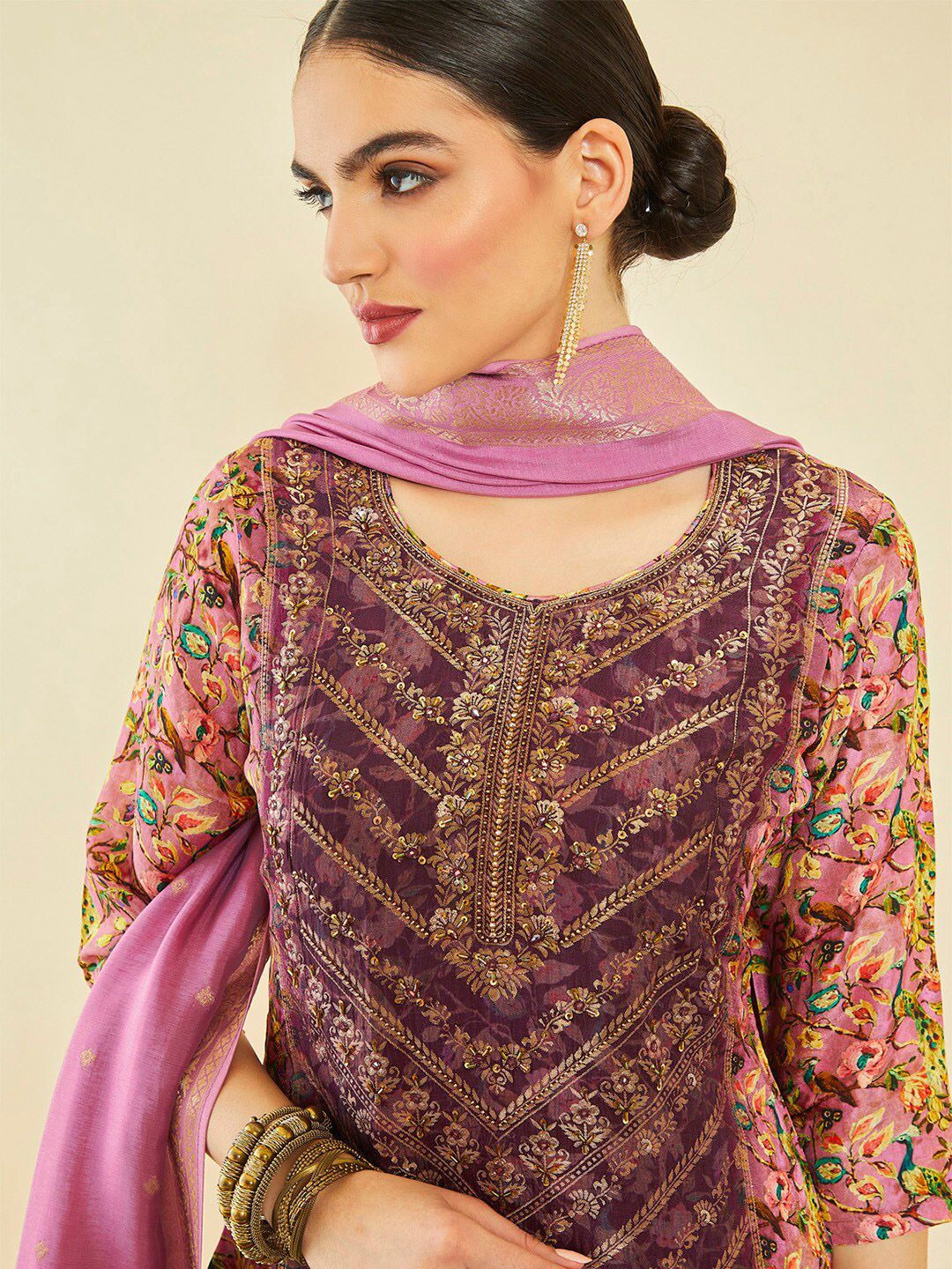Dhiyona SO Women's Ethnic Motifs Printed Beads and Stones Kurta & Trousers With Dupatta