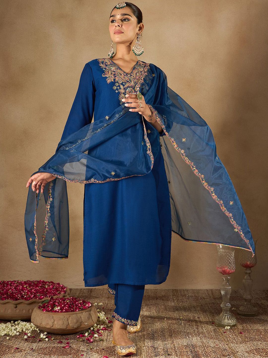 Dhiyona IE Women Ethnic Motifs Embroidered Regular Liva Kurta with Trousers & With Dupatta