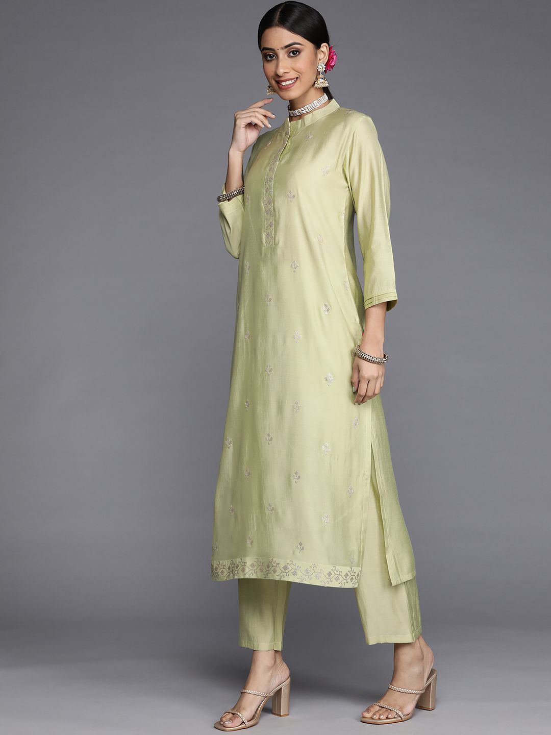 Dhiyona VA Women's Green Embroidered Empire Kurta with Trousers & With Dupatta