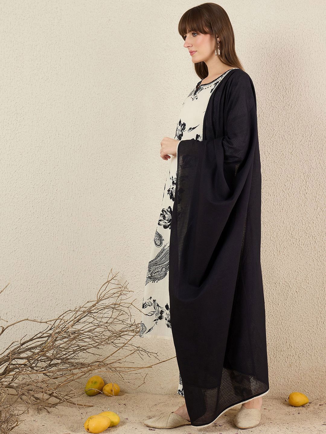 Dhiyona IE Women Floral Printed Cotton Kurta with Trousers & Dupatta