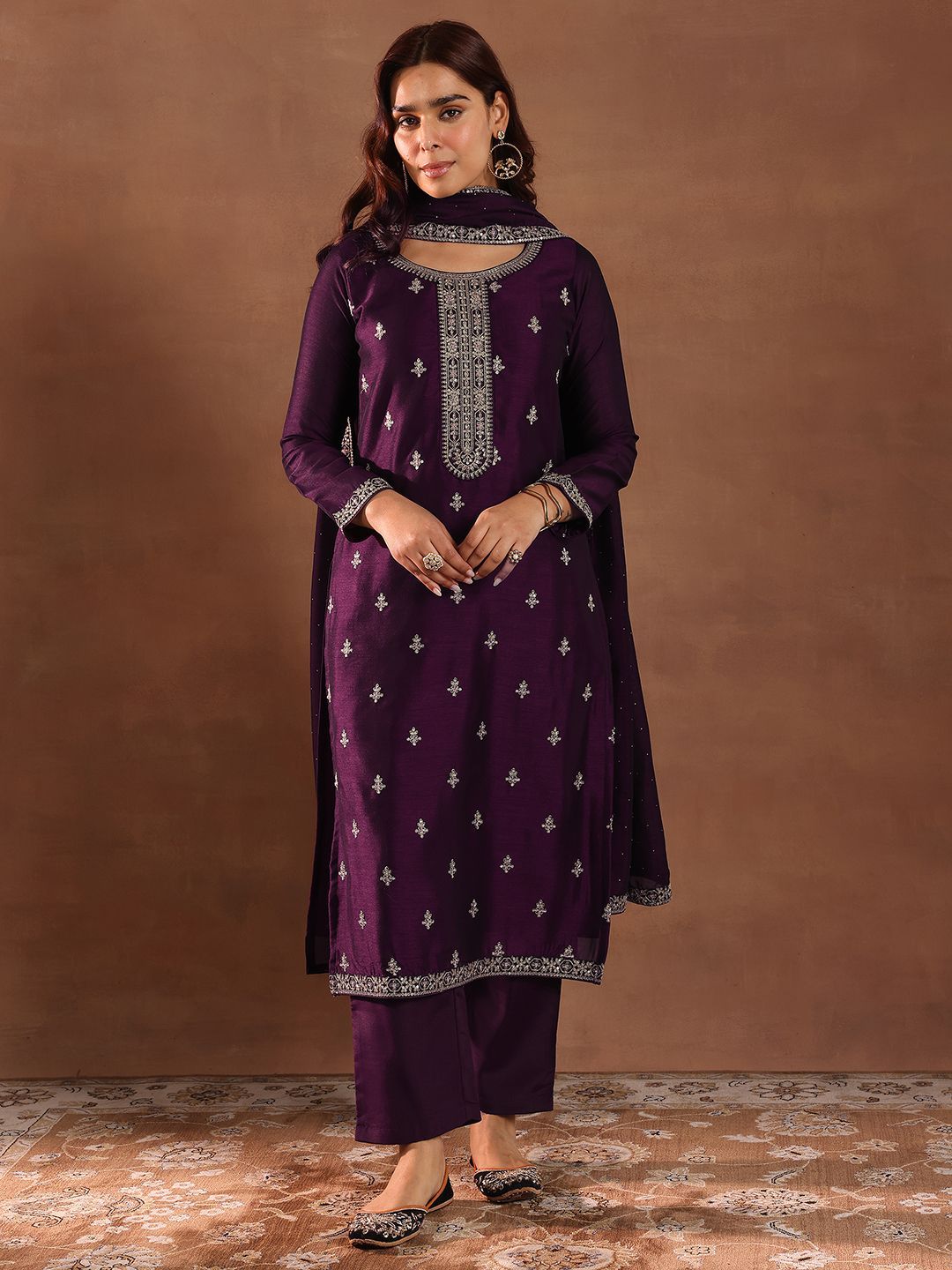 Dhiyona LB Women's Ethnic Motifs Embroidered Sequinned Straight Kurta with Trousers & Dupatta