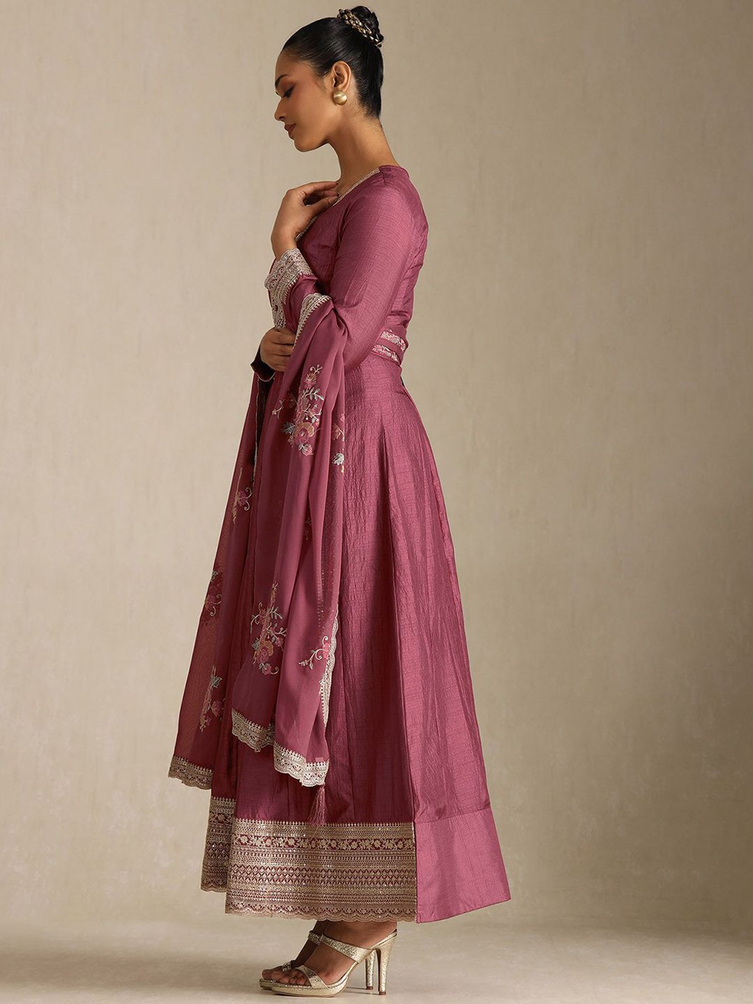 Dhiyona SO Women's Women Yoke Design Angrakha Kurta & Trousers & Dupatta